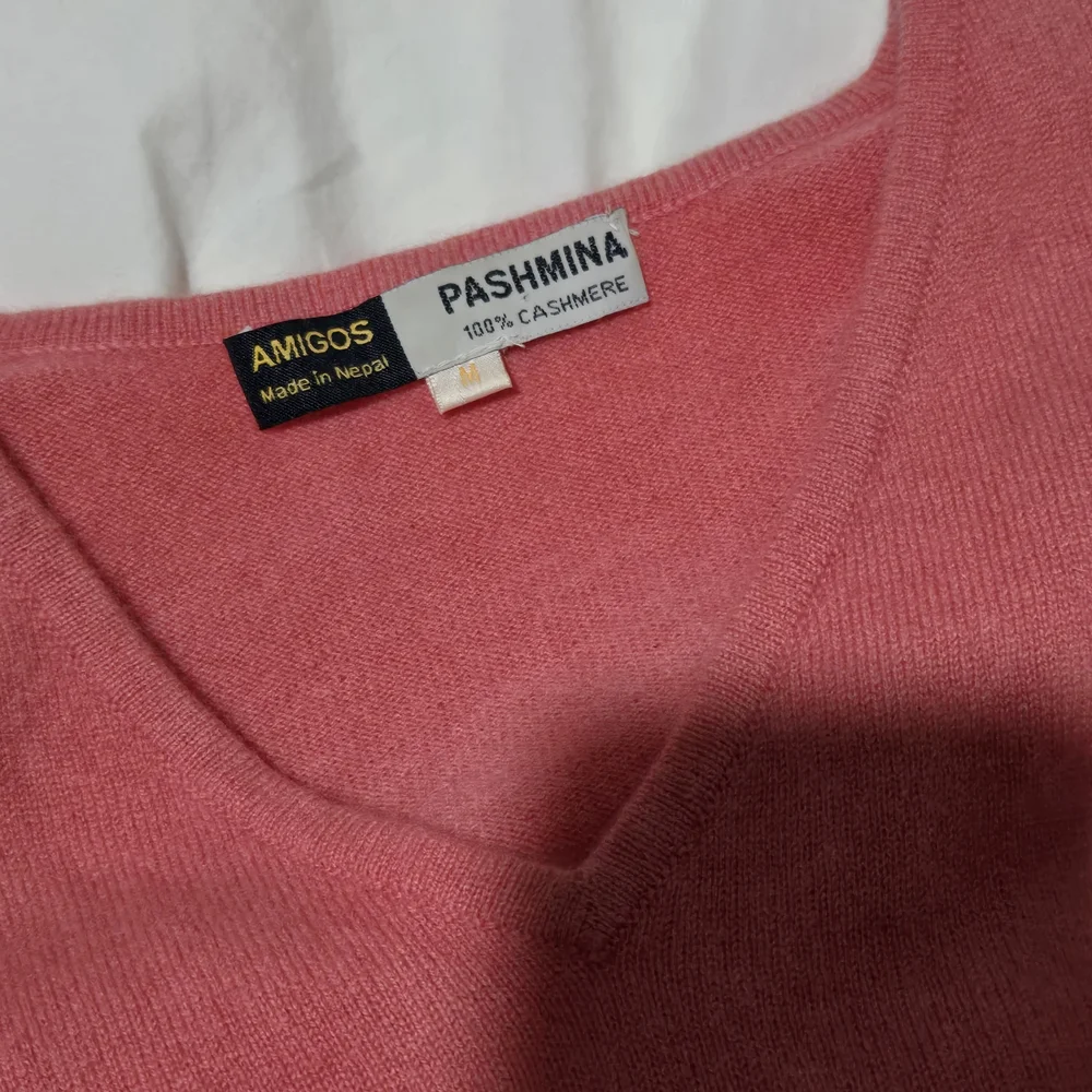 Pashmina Cashmere Pink V-Neck Sweater Size M